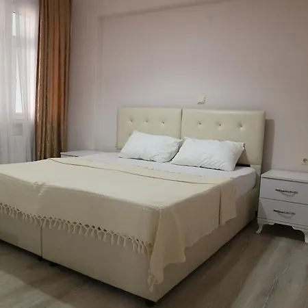 Alemara Aparthotel
