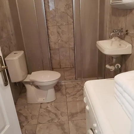 Aparthotel Alemara